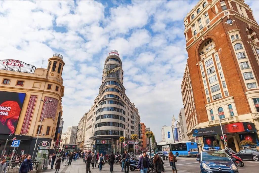 Punta Me Apartments In The Best Location Of 마드리드 외부 사진